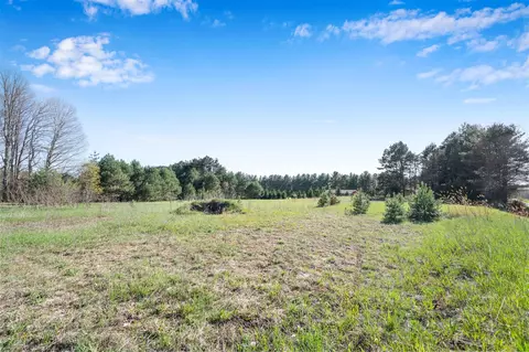 V/l 30 Rd, Cadillac, MI 49601