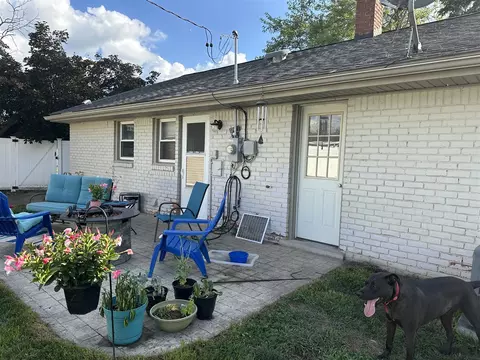 18317 Hinton, Riverview, MI 48193 photo 19
