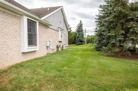 7255 Green Mdw, Canton, MI 48187 photo 31