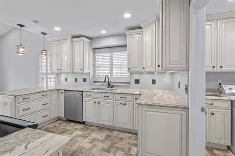 7255 Green Mdw, Canton, MI 48187 photo 9