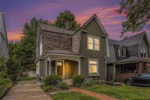 601 Greenwood, Grand Rapids, MI 49506