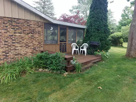 Exterior - 1434 Ottawa, Niles, MI 49120 photo 16 of 35