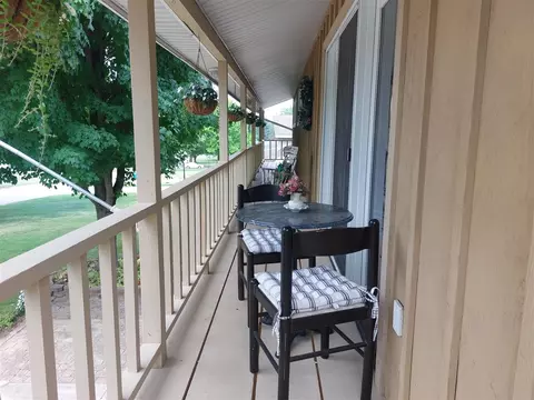Exterior - 1434 Ottawa, Niles, MI 49120 photo 14 of 35