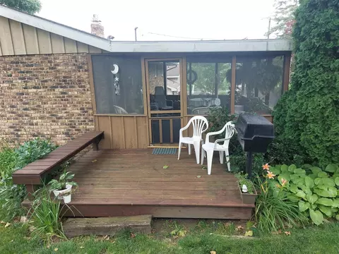 Exterior - 1434 Ottawa, Niles, MI 49120 photo 15 of 35