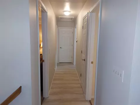 Entry Way - 1434 Ottawa, Niles, MI 49120 photo 1 of 4