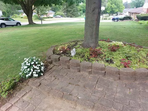 Exterior - 1434 Ottawa, Niles, MI 49120 photo 9 of 35
