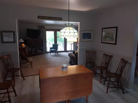 Dining - 1434 Ottawa, Niles, MI 49120 photo 3 of 5