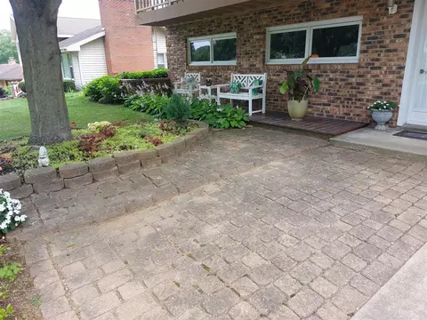 Exterior - 1434 Ottawa, Niles, MI 49120 photo 8 of 35