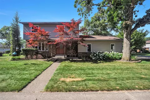 1294 Kloap, Roosevelt Park, MI 49441