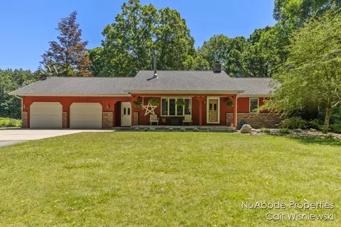 1250 17 Mile, Kent City, MI 49330