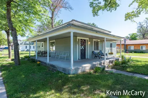 410 Seventh, Baldwin, MI 49304 photo 11
