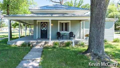 410 Seventh, Baldwin, MI 49304 photo 5