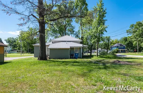 410 Seventh, Baldwin, MI 49304 photo 10