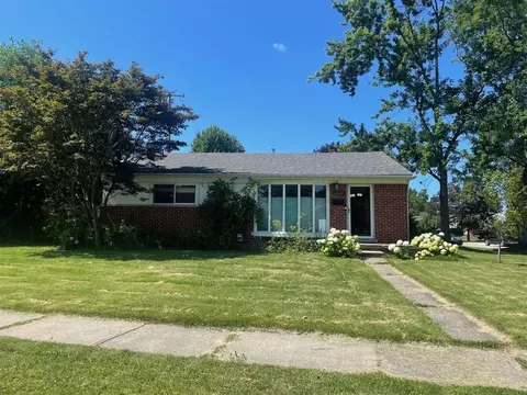 8349 Roselawn, Westland, MI 48185