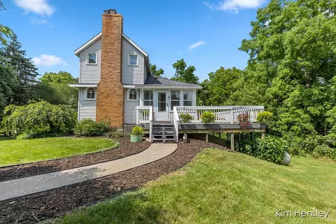 8610 Baumhoff, Sparta, MI 49345