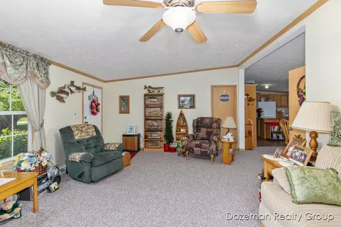 Living - 4584 E Valeries, Newaygo, MI 49337 photo 3 of 4
