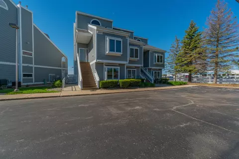 105 Millpoint, Spring Lake, MI 49456