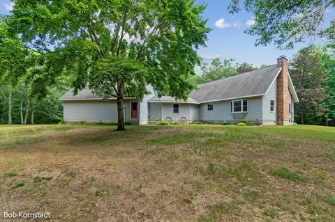 2475 140th, Dorr, MI 49323 photo 9