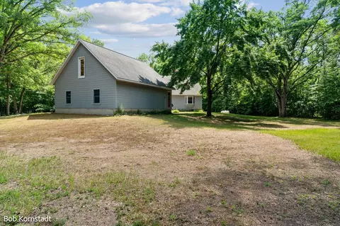 2475 140th, Dorr, MI 49323 photo 8