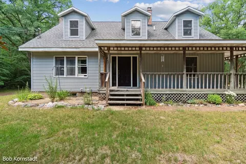 2475 140th, Dorr, MI 49323 photo 10