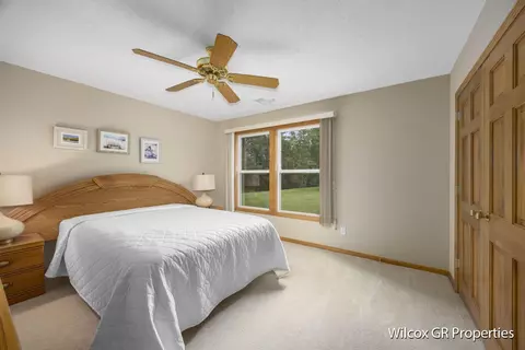 Bedroom - 1274 Dogwood Mdws, Ada, MI 49301 photo 4 of 4