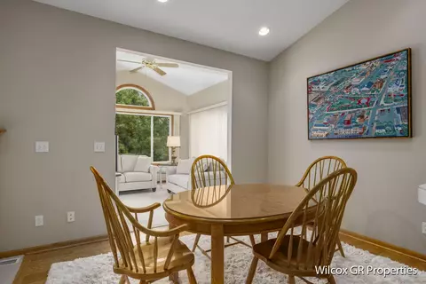 Dining - 1274 Dogwood Mdws, Ada, MI 49301 photo 1 of 2