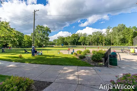 Exterior - 1274 Dogwood Mdws, Ada, MI 49301 photo 18 of 19