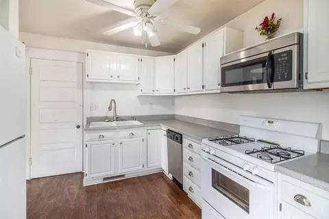 107 Edgewood, Jackson, MI 49201 photo 7