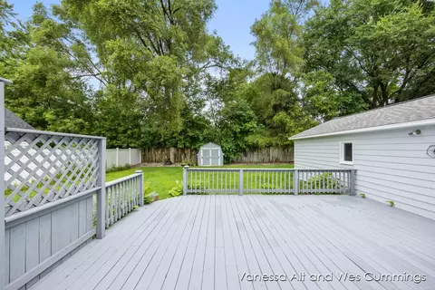 722 Morton, Belding, MI 48809 photo 33