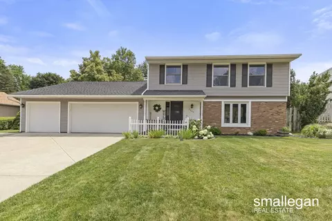 2900 Manitou, Grand Rapids, MI 49525