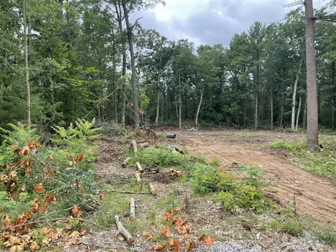147 148 Danc, Twin Lake, MI 49457