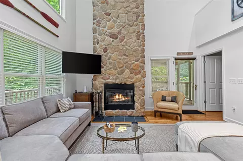 16022 Beech, Union Pier, MI 49129 photo 10