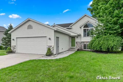 3523 Breezewood, Grand Rapids, MI 49512