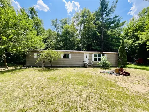 7026 W 104th, Fremont, MI 49412