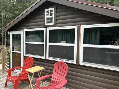 1832 S Shepperd, Branch, MI 49402