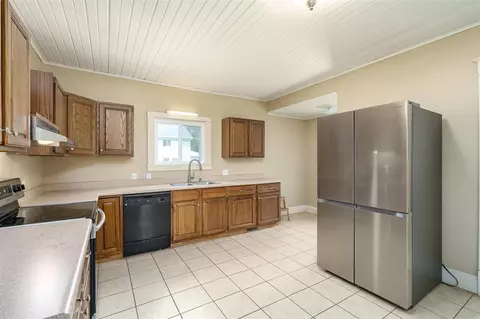 615 N Main, Three Rivers, MI 49093 photo 12