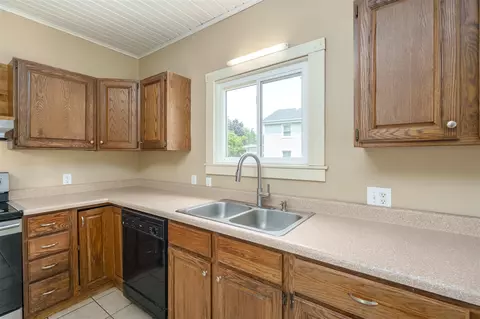 615 N Main, Three Rivers, MI 49093 photo 16