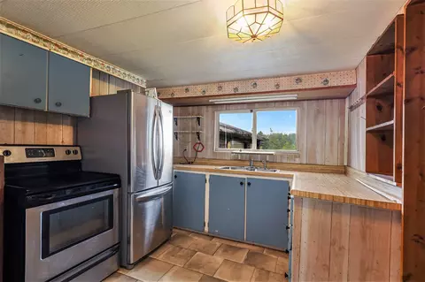 Kitchen - 4605 W Sidney, Sidney, MI 48885 photo 2 of 2