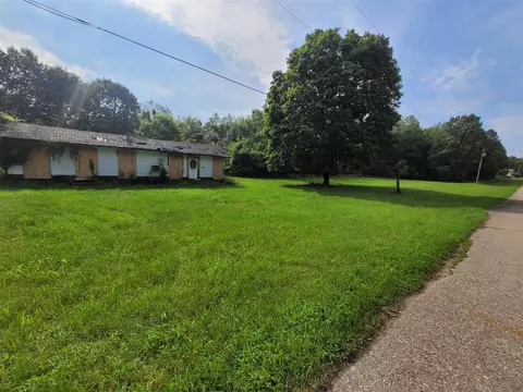 60355 N Main, Vandalia, MI 49095