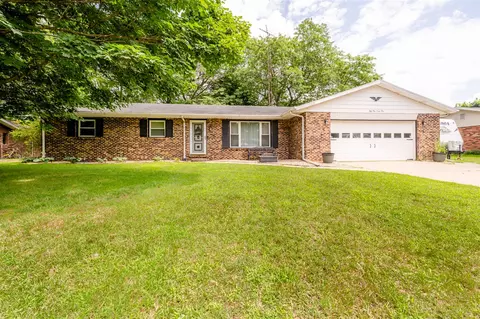 5141 Riverview, Coloma, MI 49038