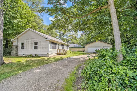 133 West, Plainwell, MI 49080 photo 5