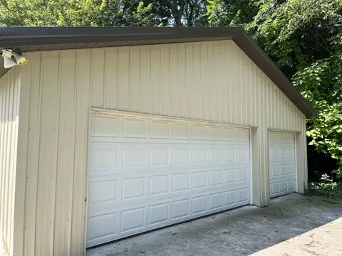 133 West, Plainwell, MI 49080 photo 29