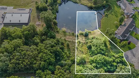 Par B Edwin, Wayland, MI 49348