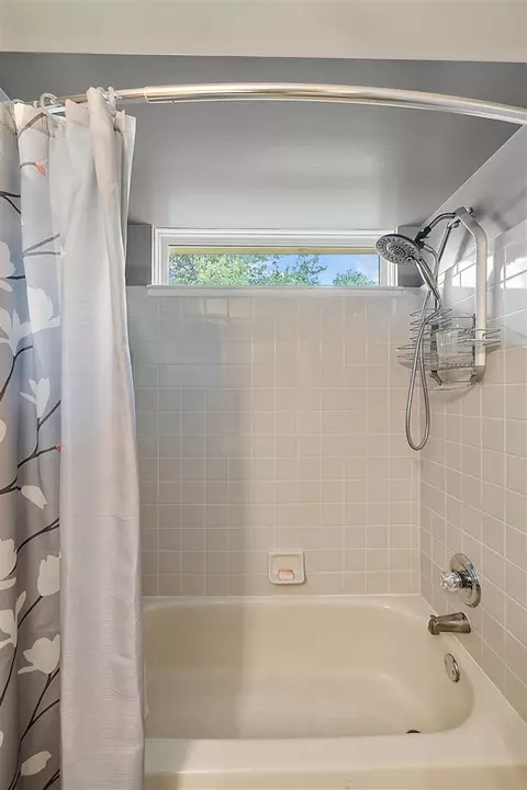 2468 Amber, Canton, MI 48188 photo 20