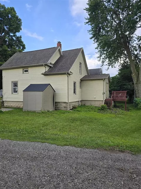 110 Chestnut, Reading, MI 49274 photo 4