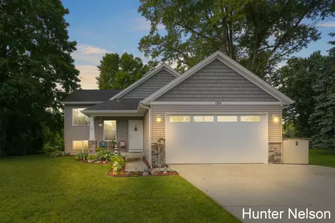 184 Grove, Sparta, MI 49345