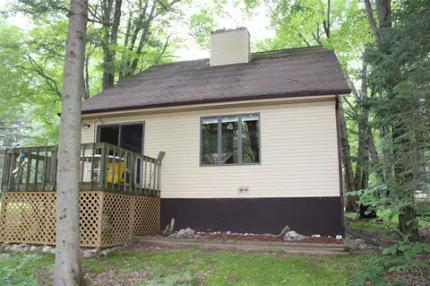 Exterior - 7227 Greenwood Rd, Gladwin, MI 48624 photo 5 of 21