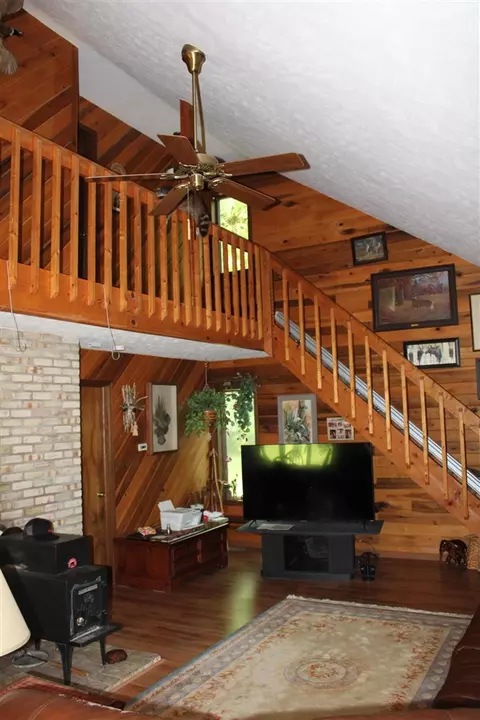 Living - 7227 Greenwood Rd, Gladwin, MI 48624 photo 2 of 2