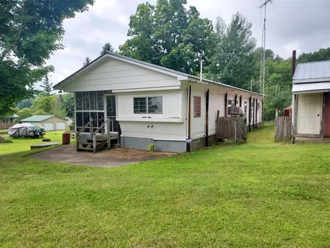 1451 Seath, Evart, MI 49631