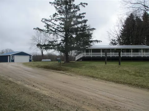 6200 Deaner, Edmore, MI 48829 photo 8